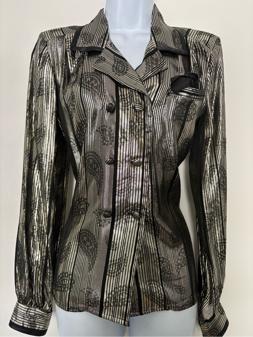 VTG 70s Ferguson’s Beverly Hills Black Silver Lurex Paisley Blouse size 4 EUC